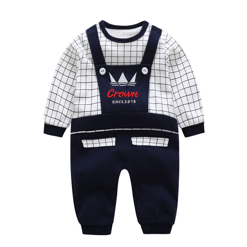 New born baby clothes